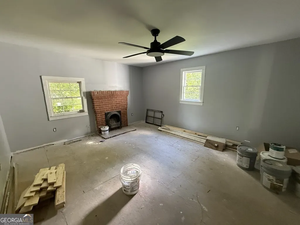 532 Woolfolk Street