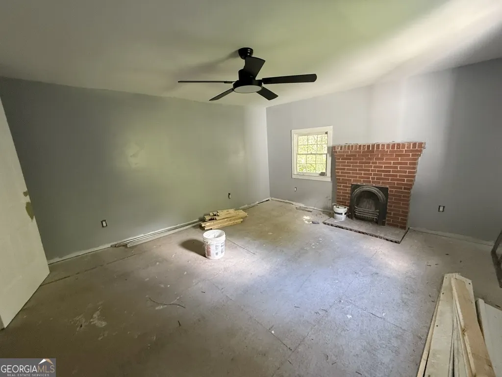 532 Woolfolk Street