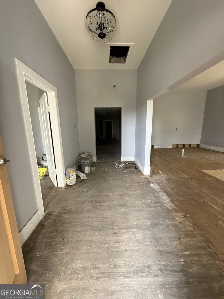 532 Woolfolk Street