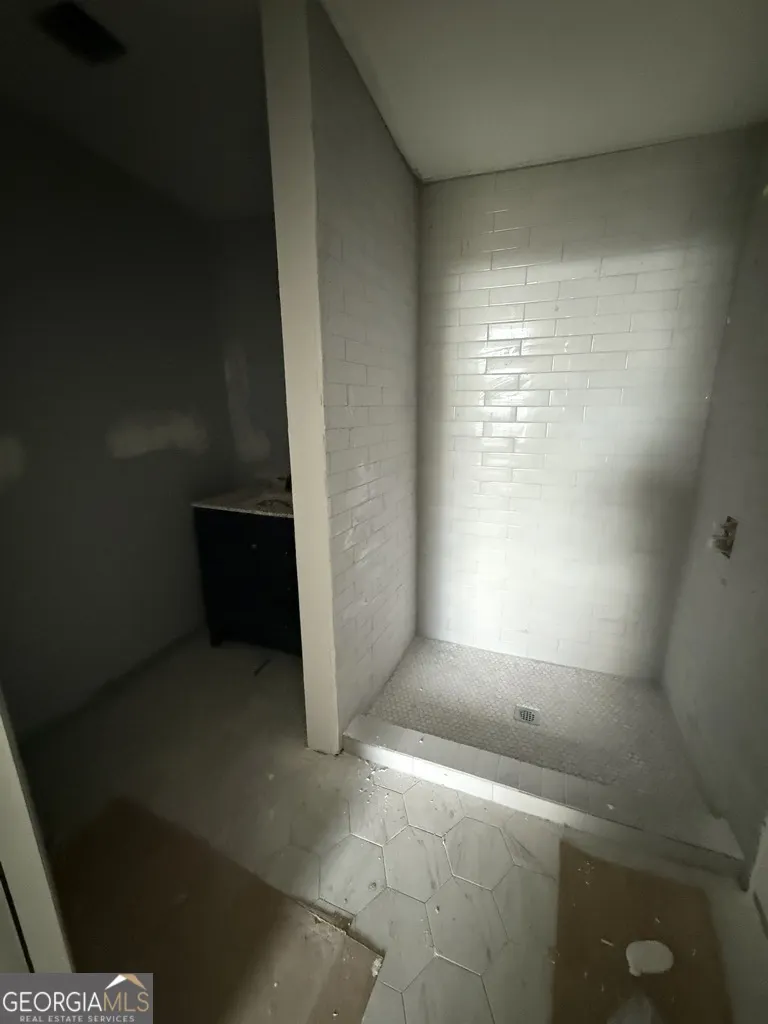 532 Woolfolk Street