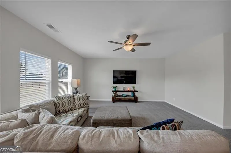 109 ROYAL OAK