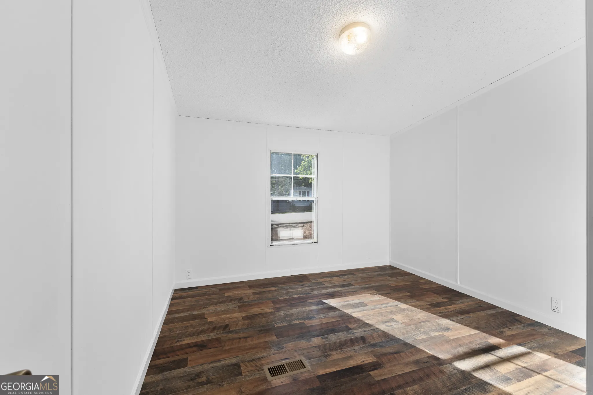 # 449 4653 Whispering Pines, ## 449