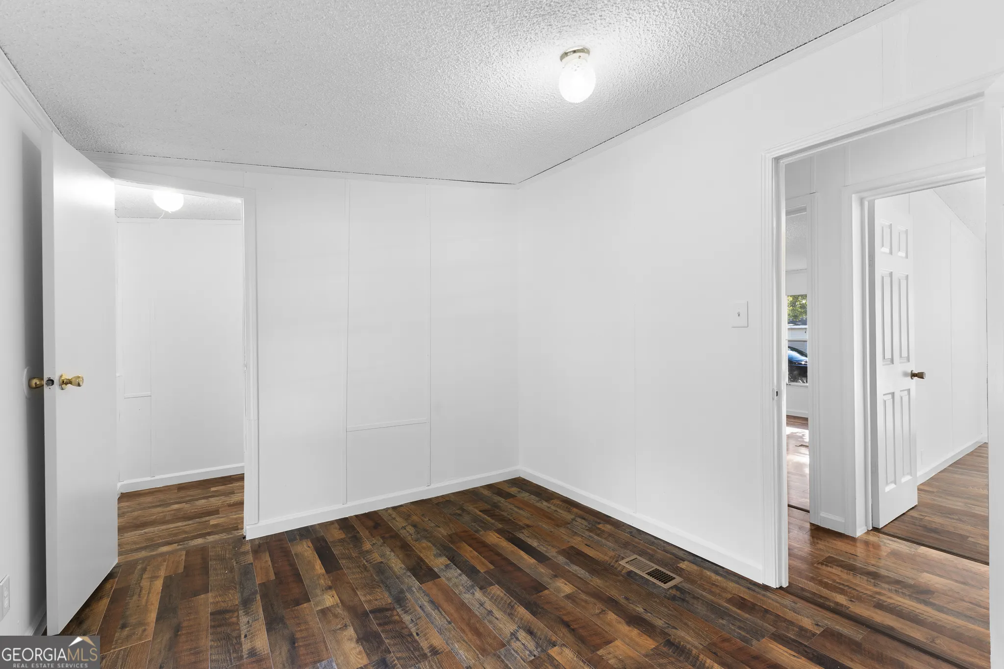 # 449 4653 Whispering Pines, ## 449