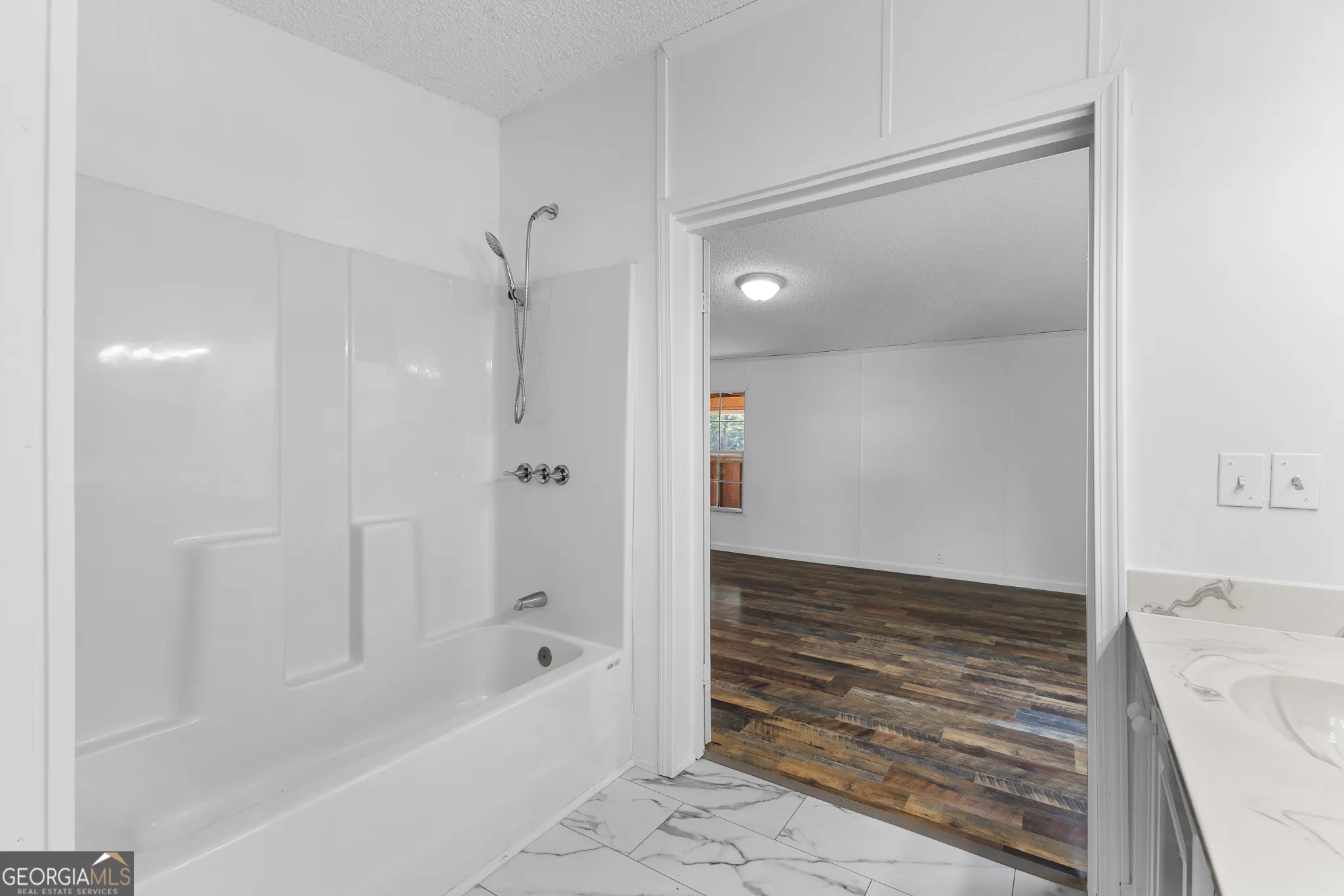 # 449 4653 Whispering Pines, ## 449