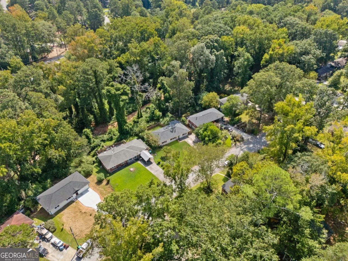 3278 Robin Road