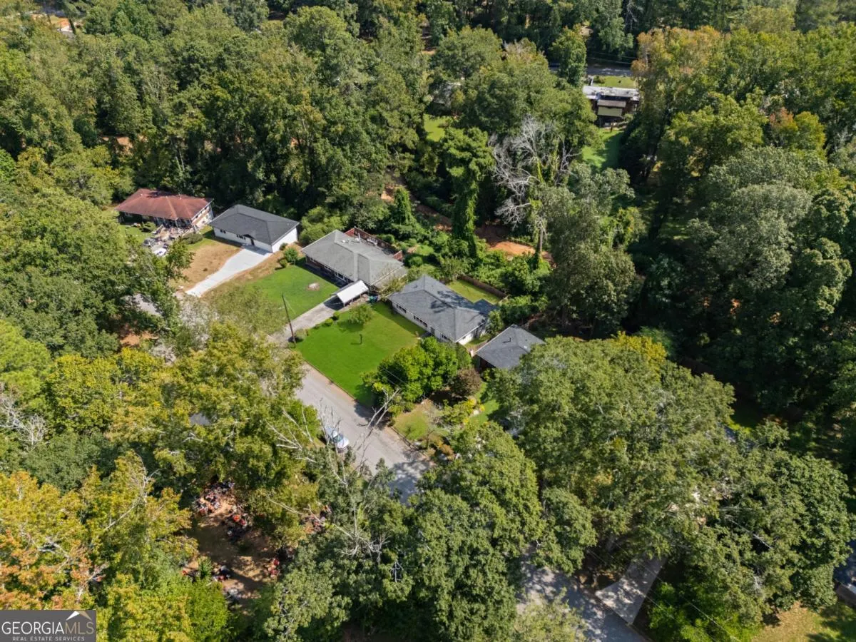3278 Robin Road
