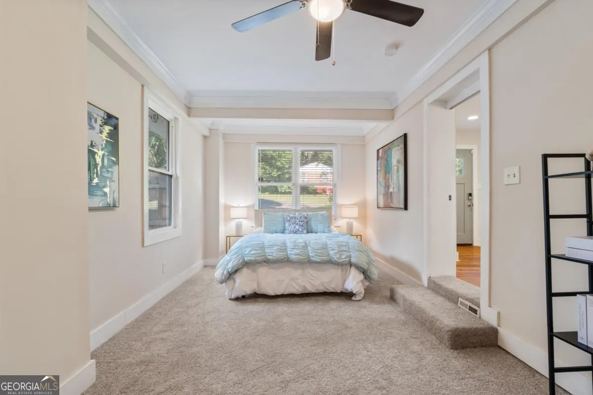 3278 Robin Road