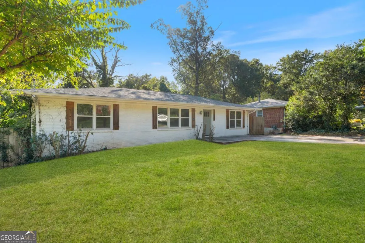 3278 Robin Road