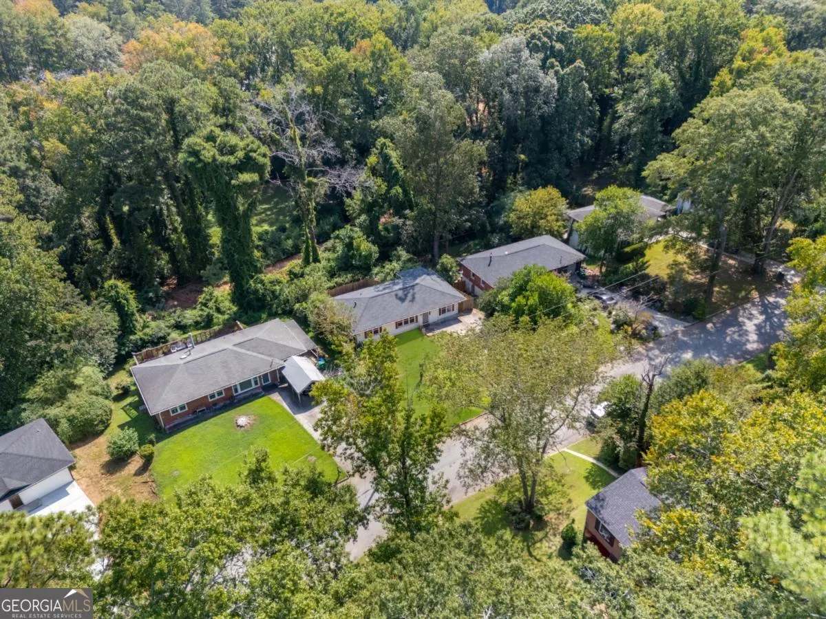 3278 Robin Road