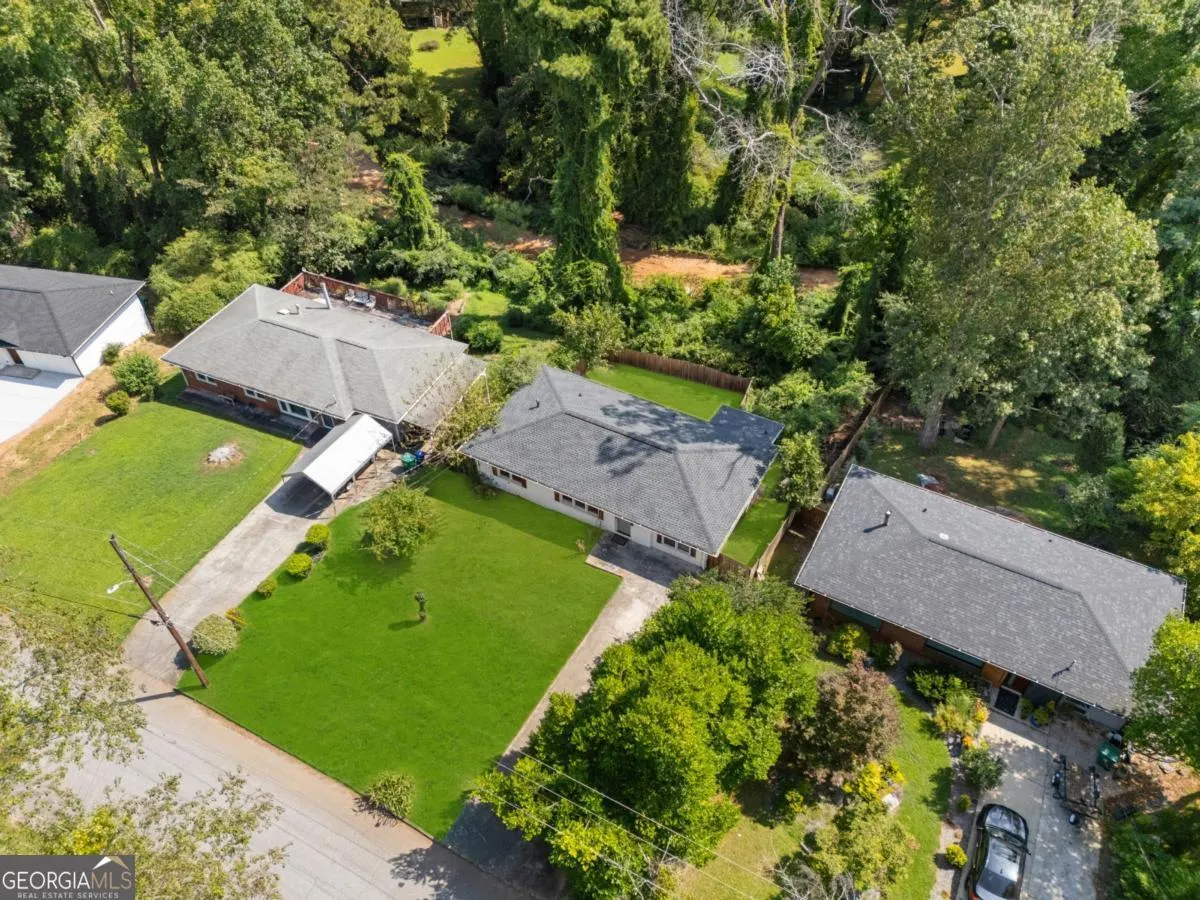 3278 Robin Road