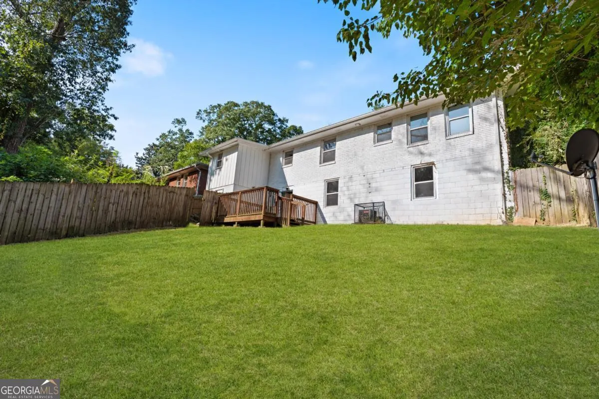 3278 Robin Road