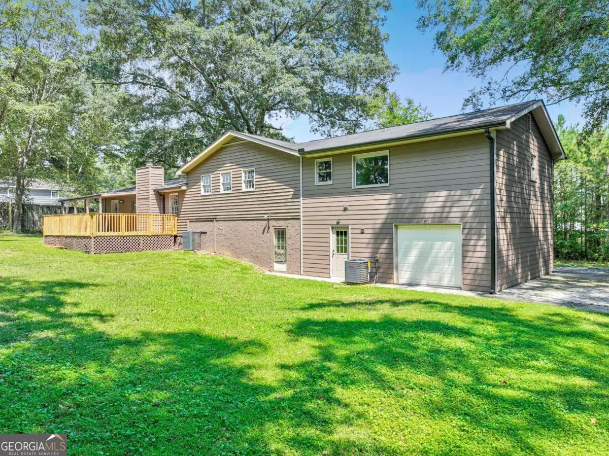 942 Old Batesville Road