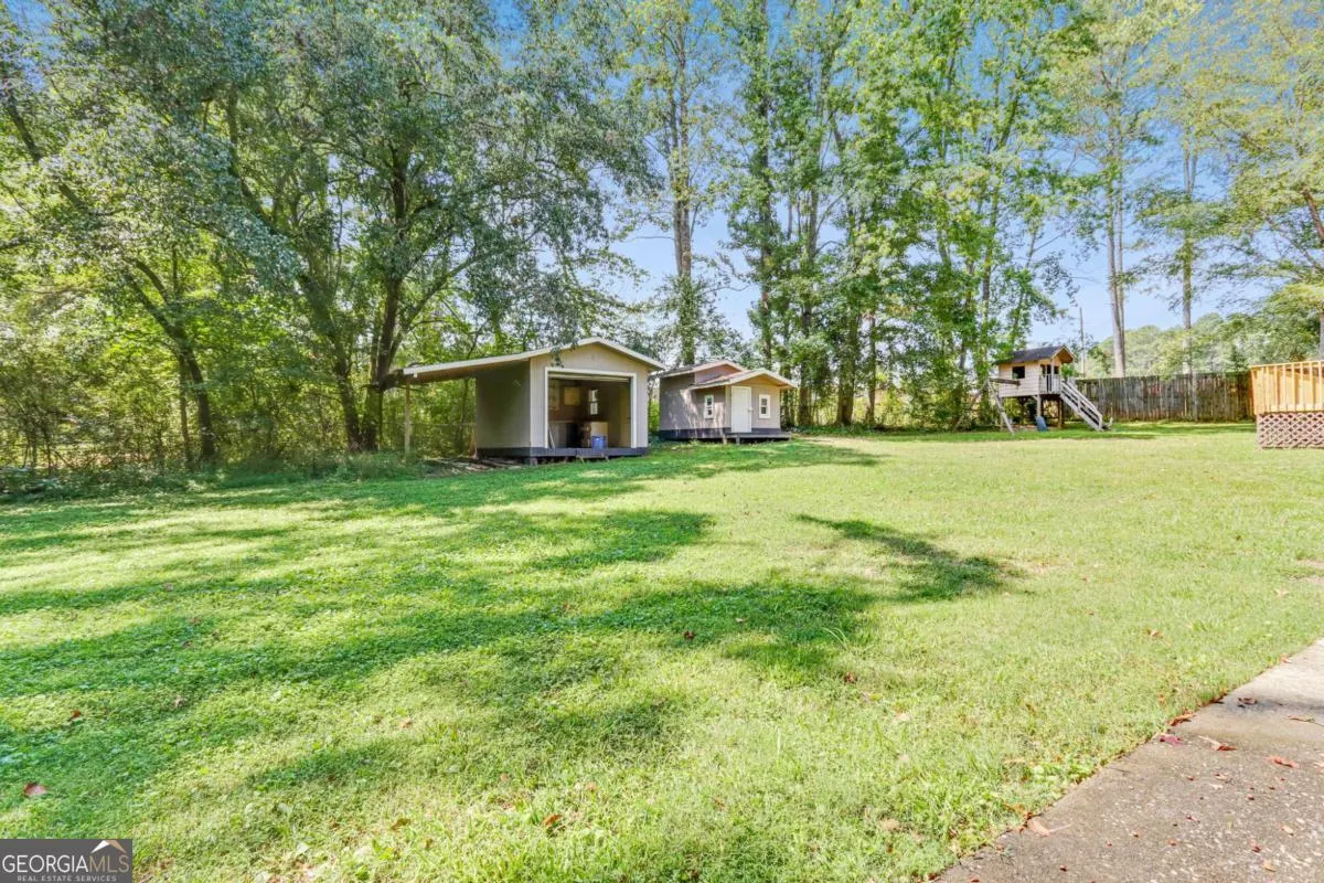 942 Old Batesville Road