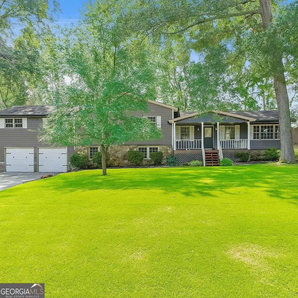 942 Old Batesville Road
