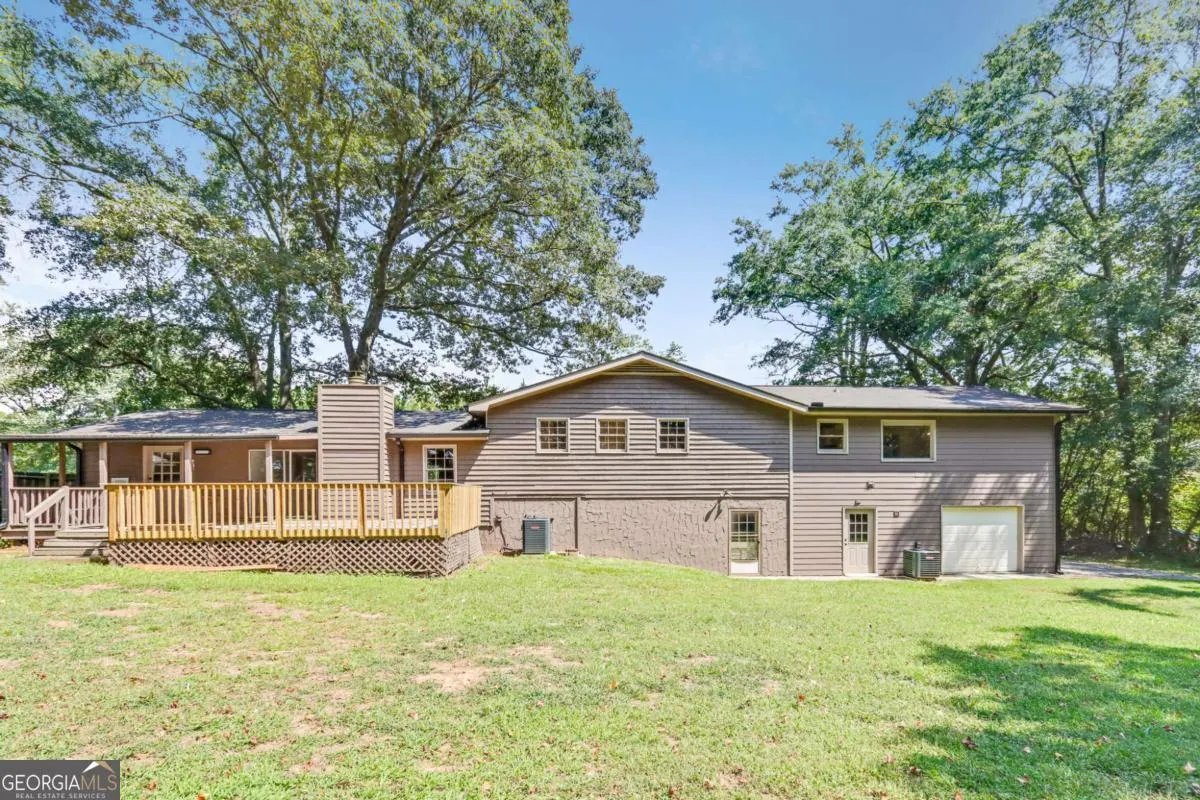 942 Old Batesville Road