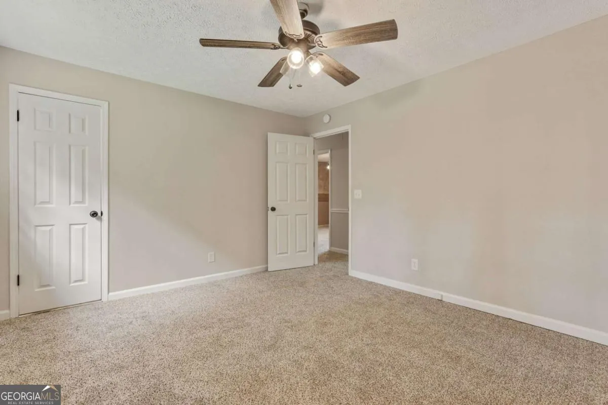 942 Old Batesville Road