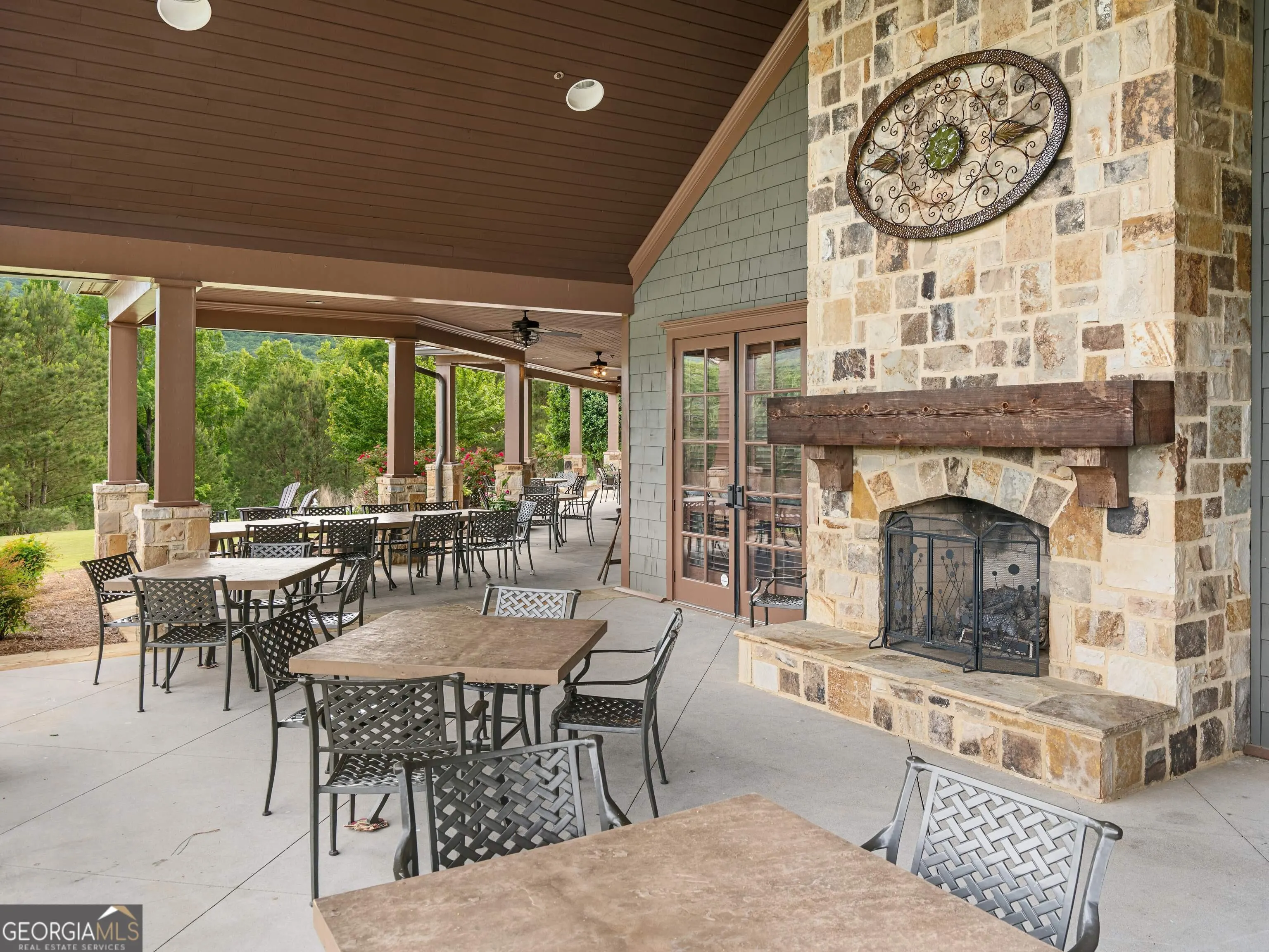 141 Corner Oak Court, #5