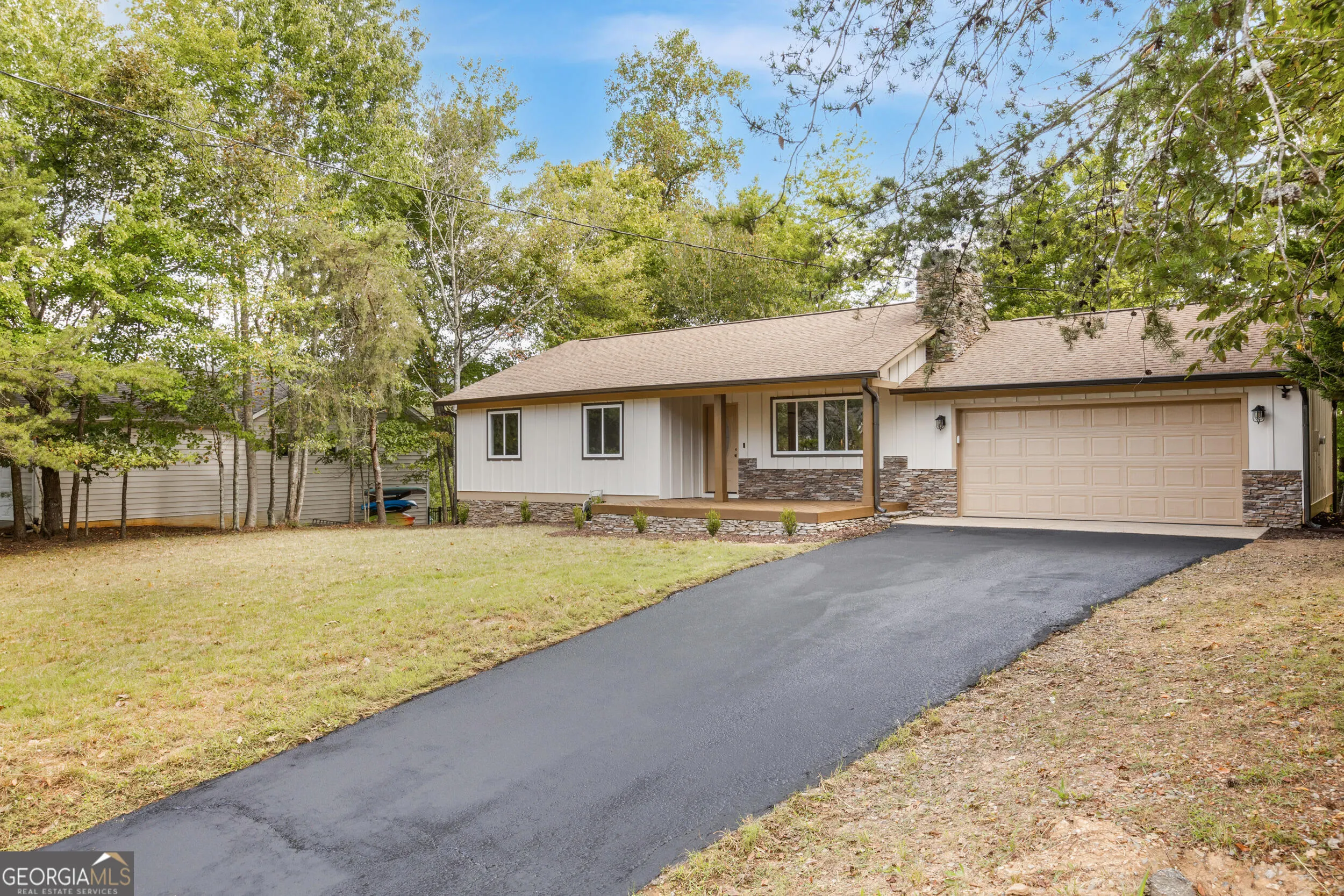 141 Corner Oak Court, #5
