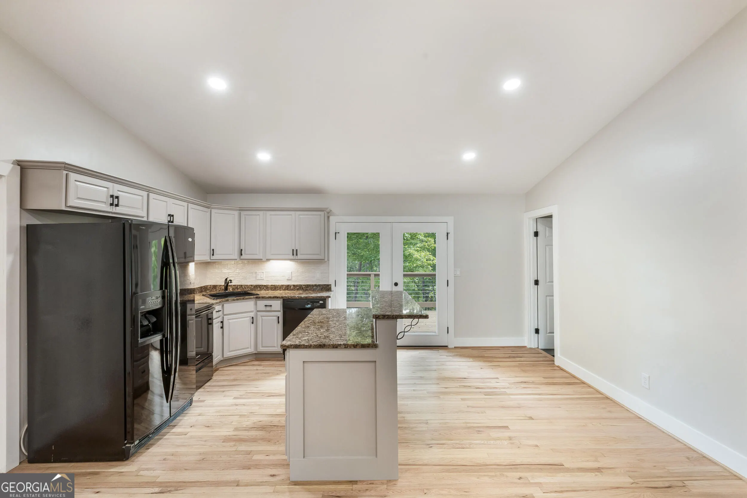141 Corner Oak Court, #5