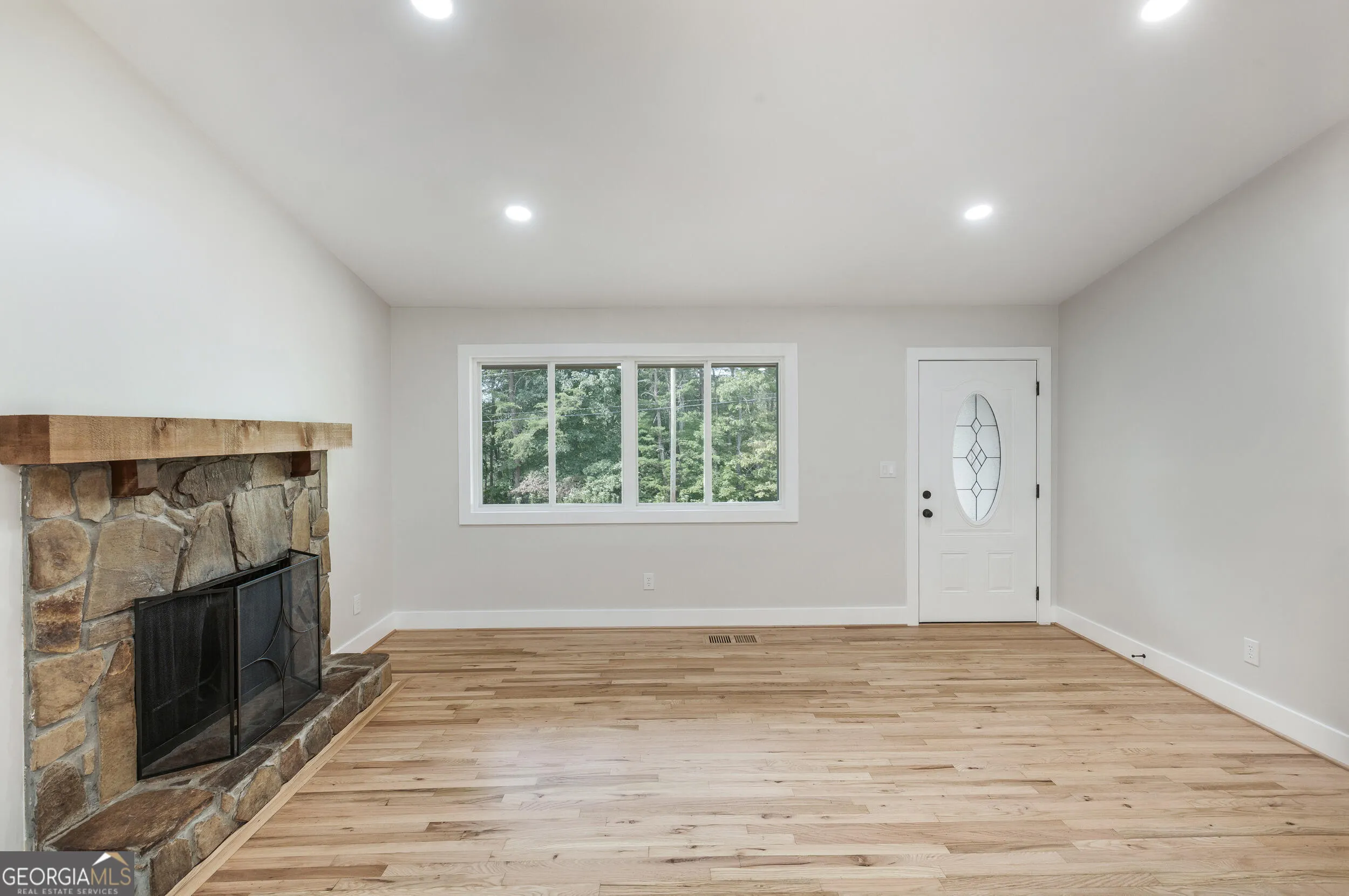 141 Corner Oak Court, #5