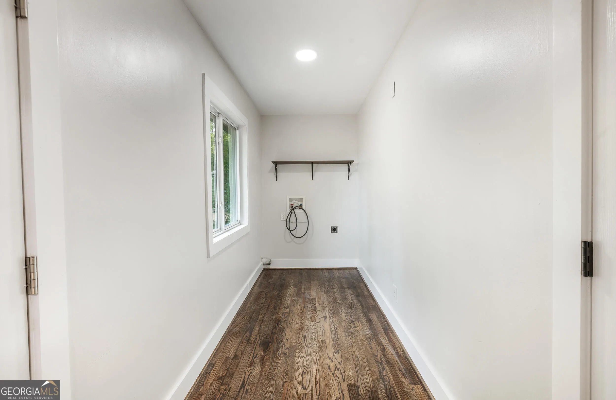 141 Corner Oak Court, #5