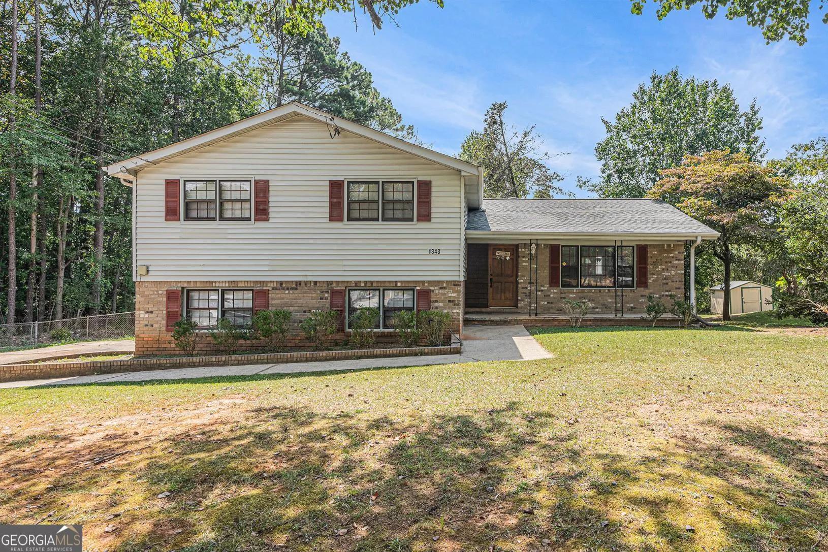 1343 Burbank Trail