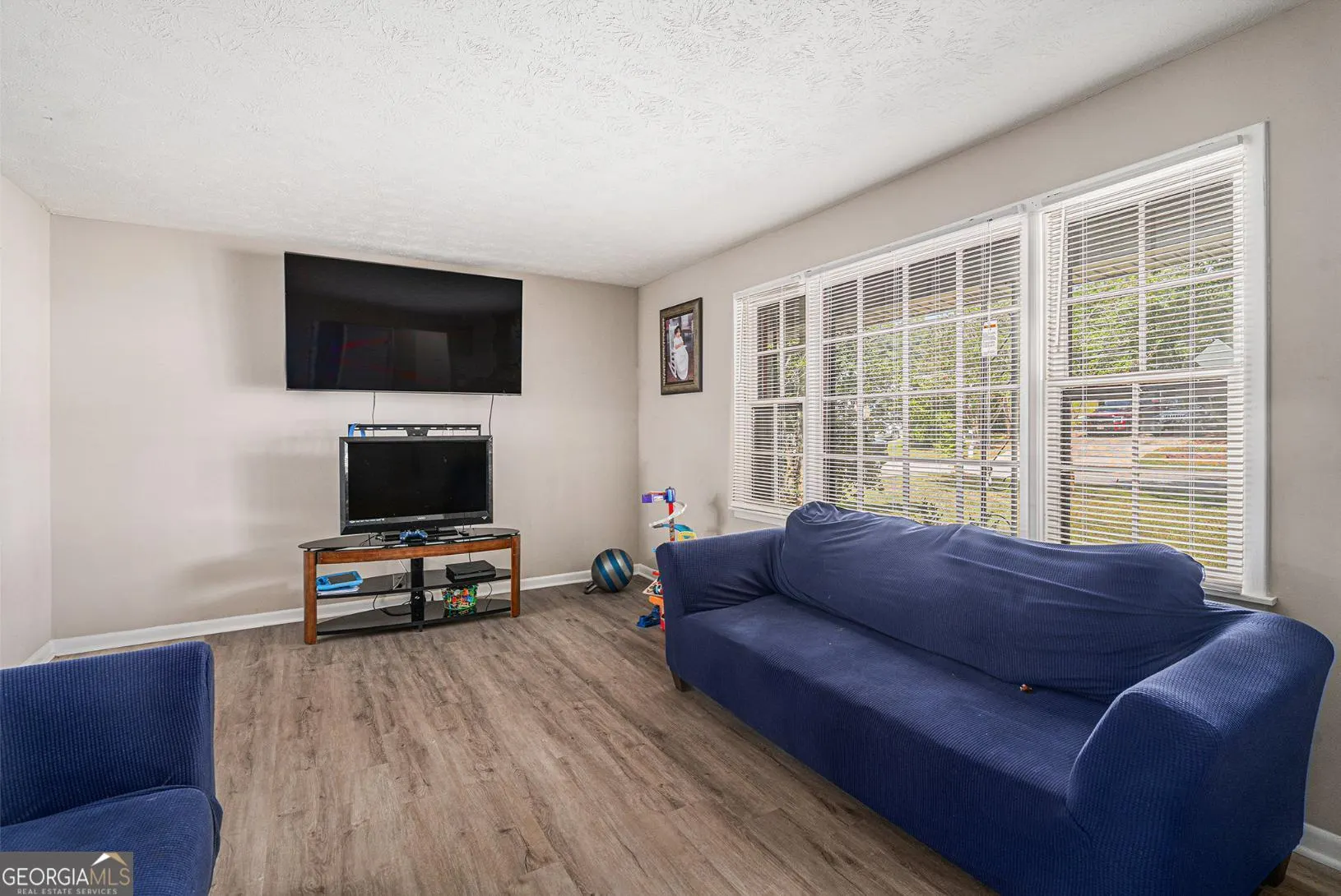 1343 Burbank Trail