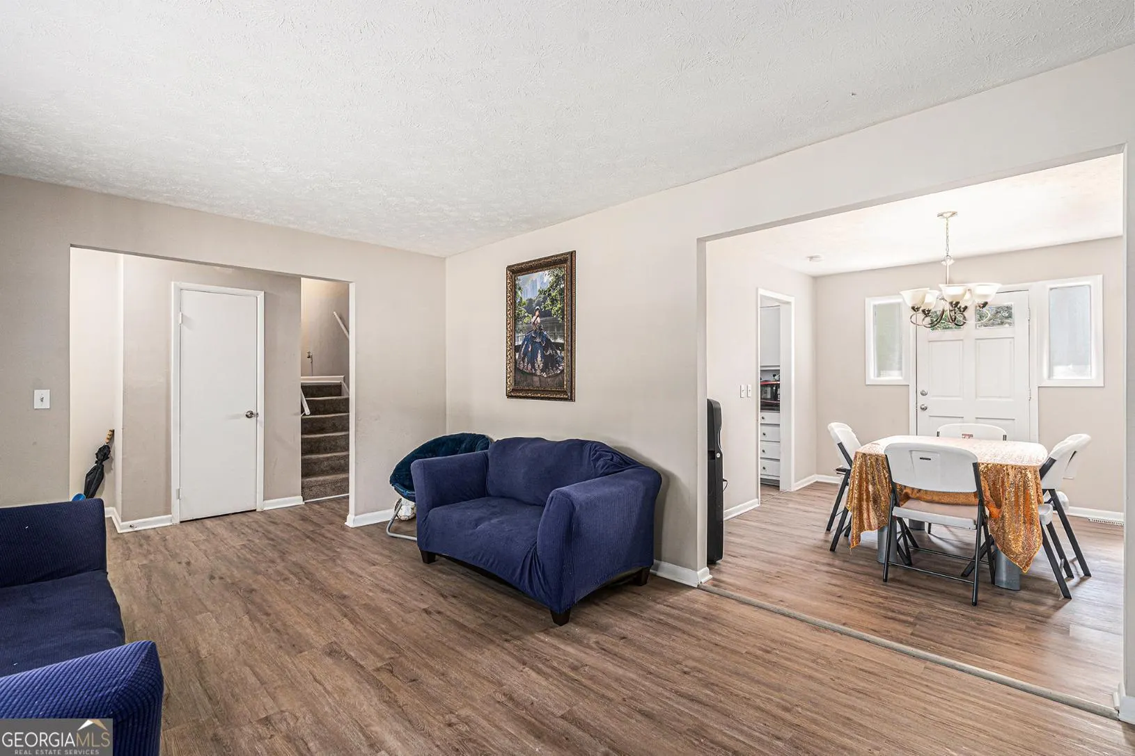 1343 Burbank Trail