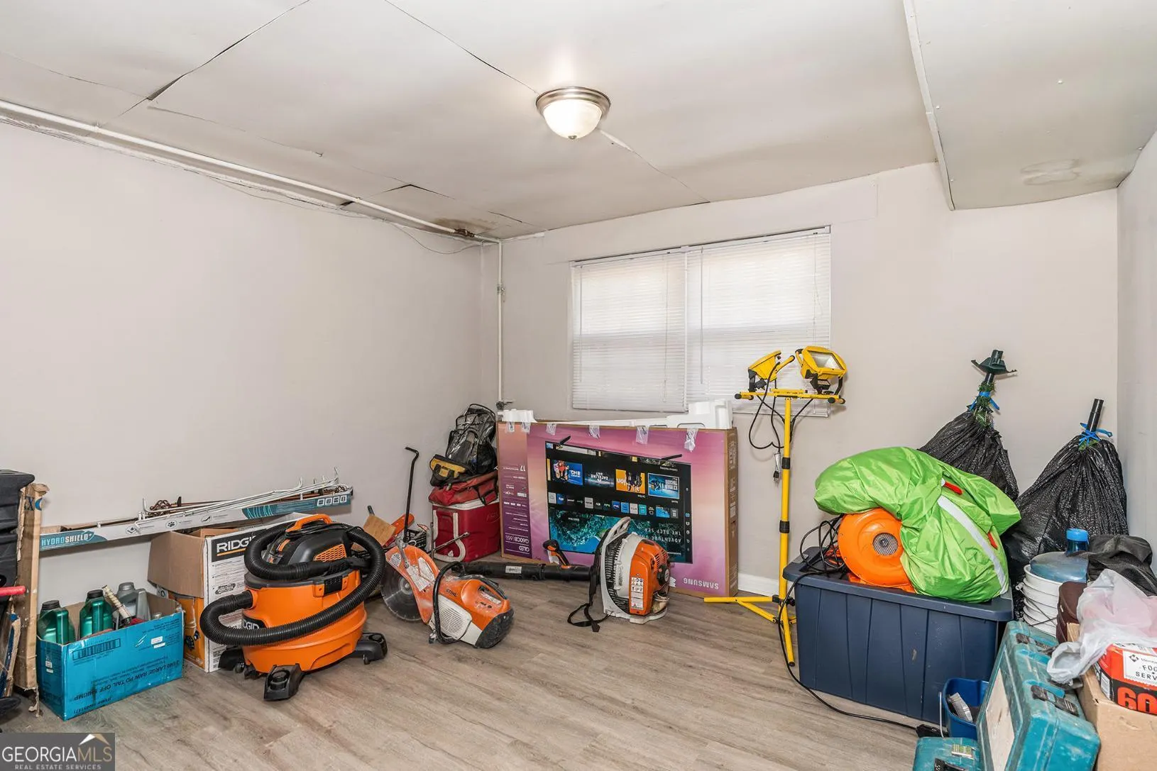 1343 Burbank Trail