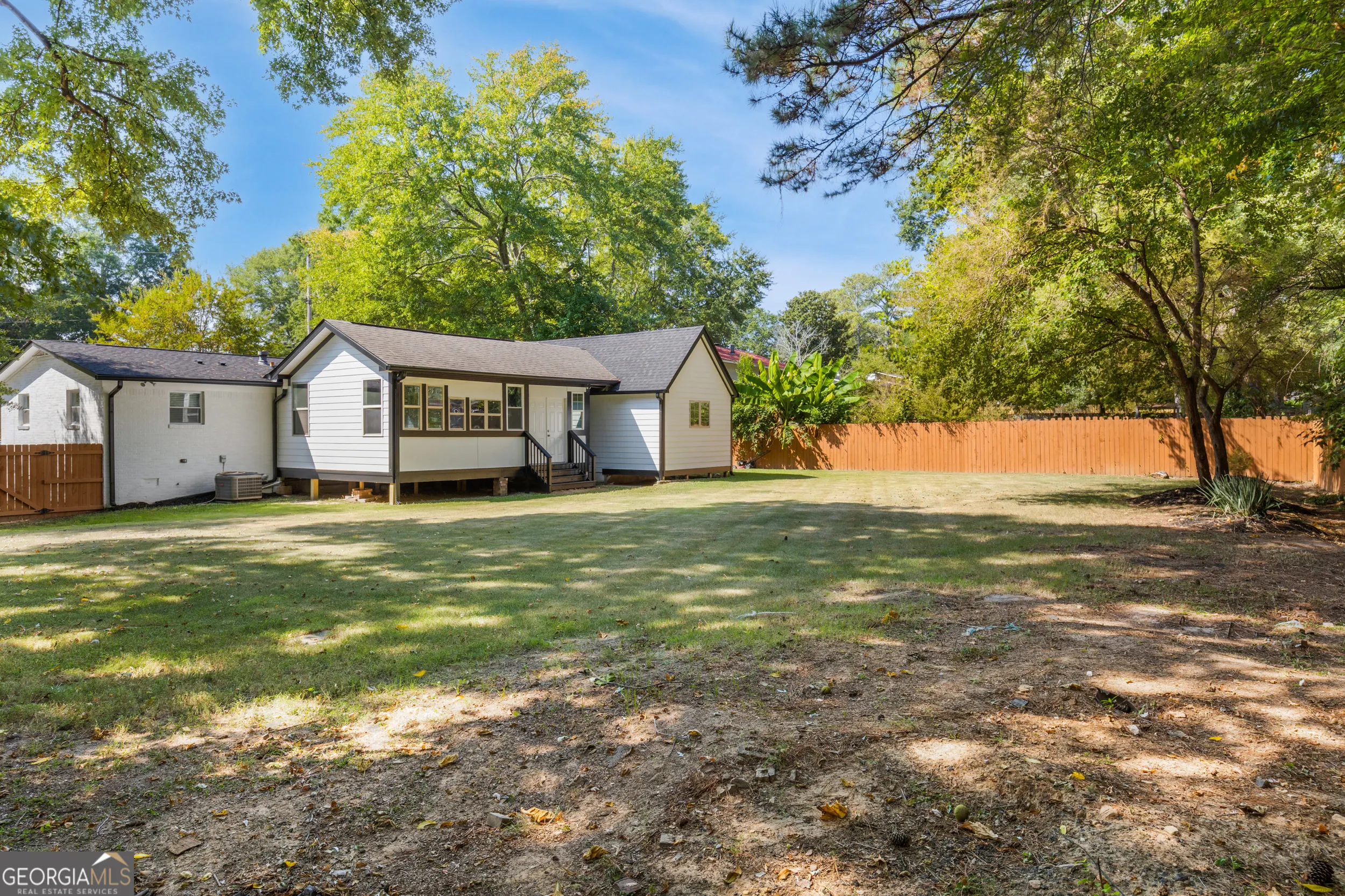 675 Inglewood Drive SE