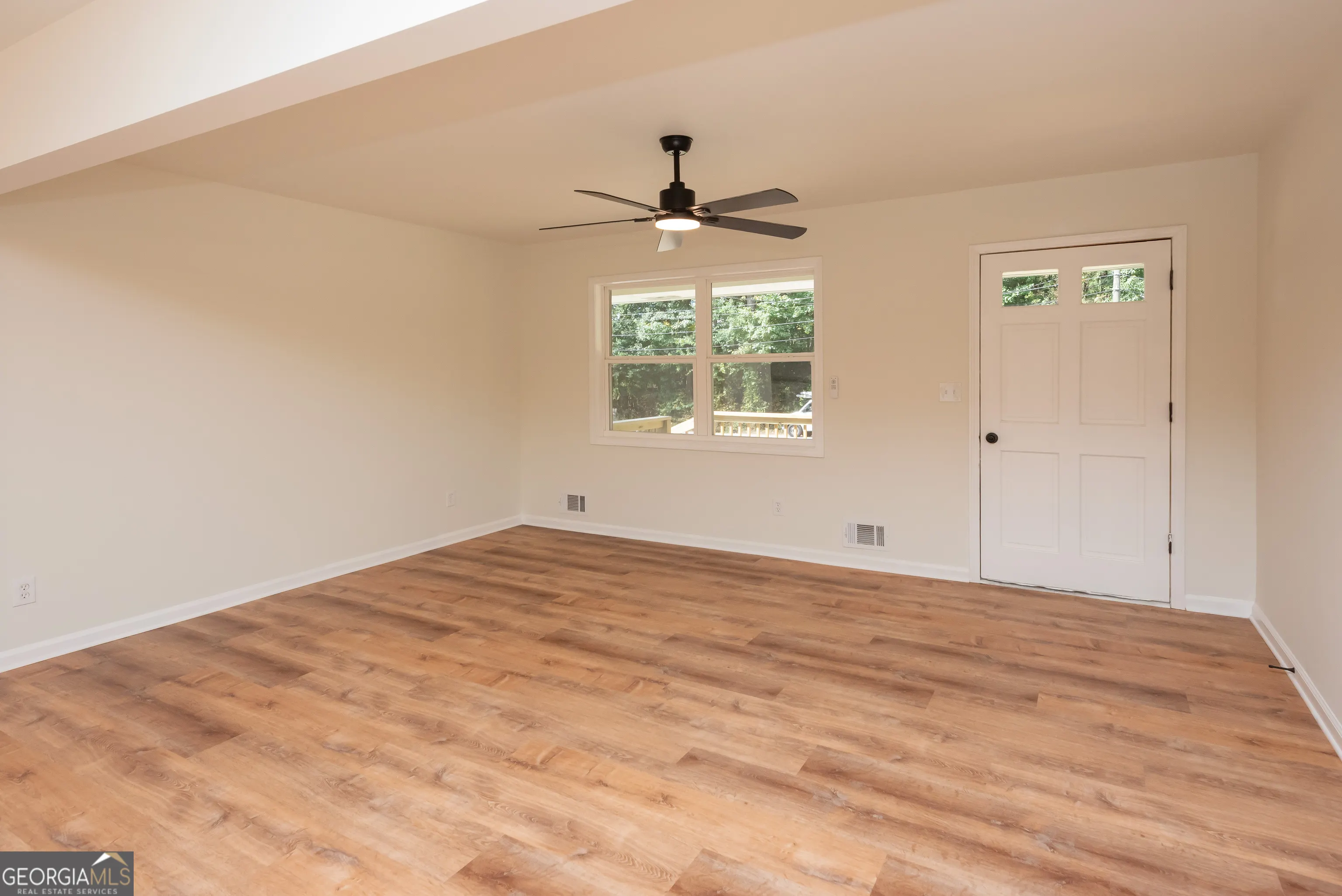 1024 Topaz Lane