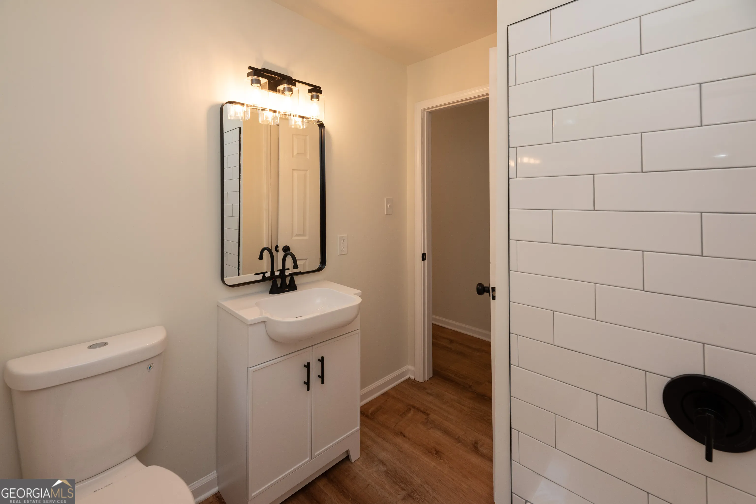 1024 Topaz Lane