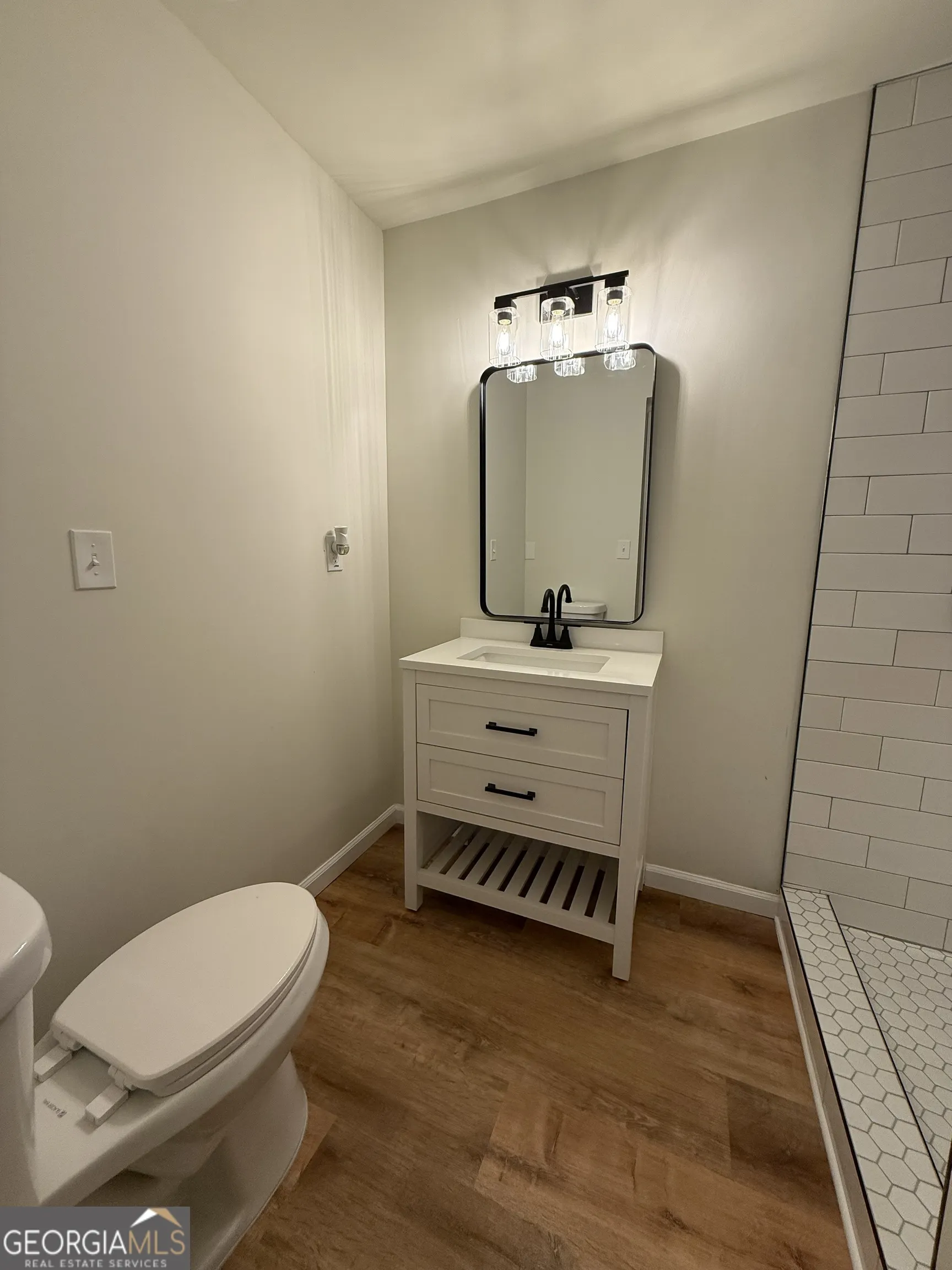 1024 Topaz Lane