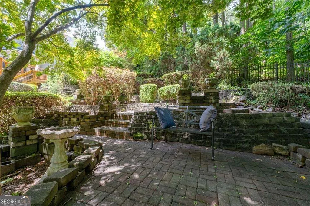 3511 Stone Cliff Way