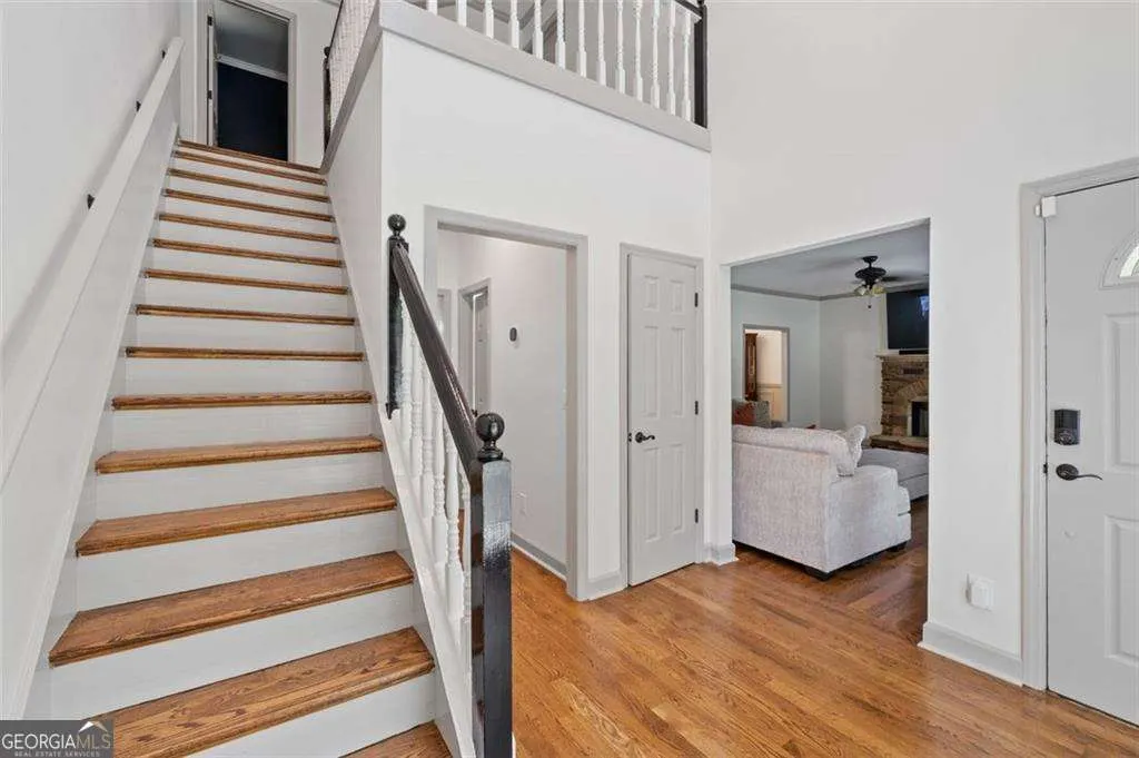 3511 Stone Cliff Way