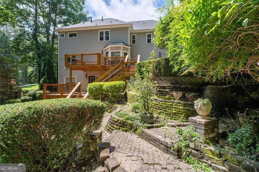 3511 Stone Cliff Way
