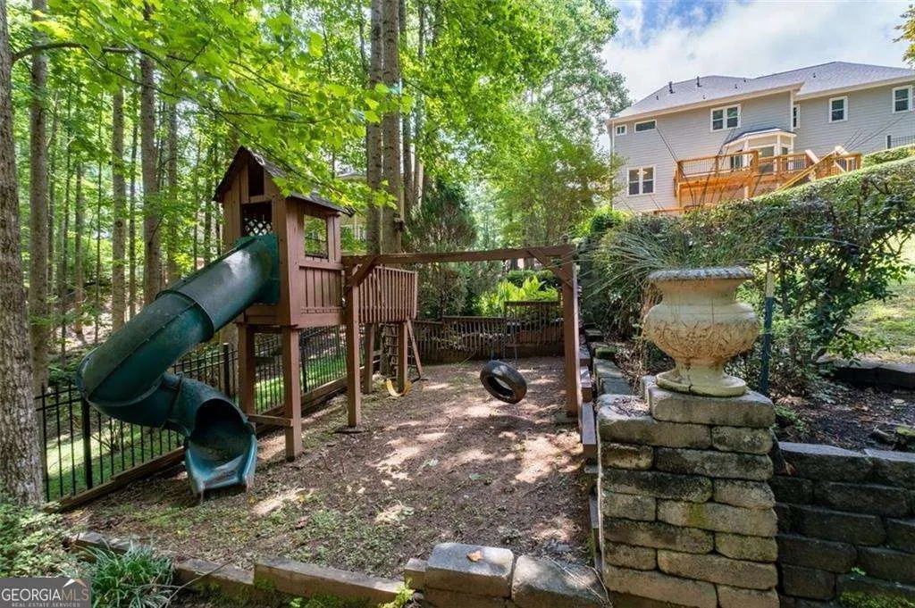 3511 Stone Cliff Way