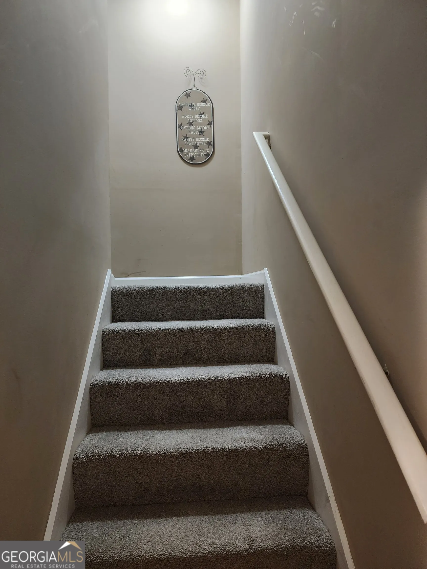 520 W Lake Drive