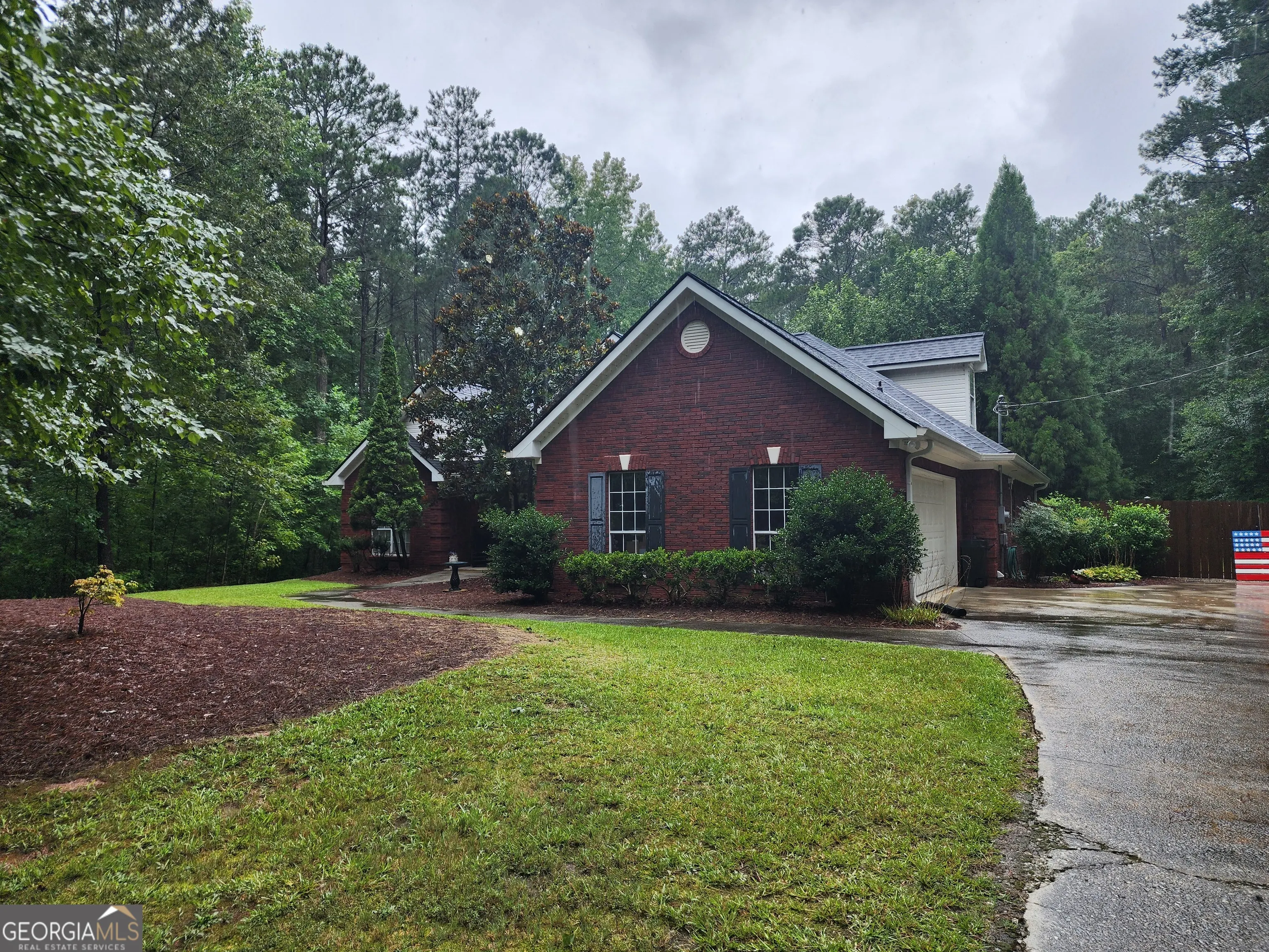 520 W Lake Drive