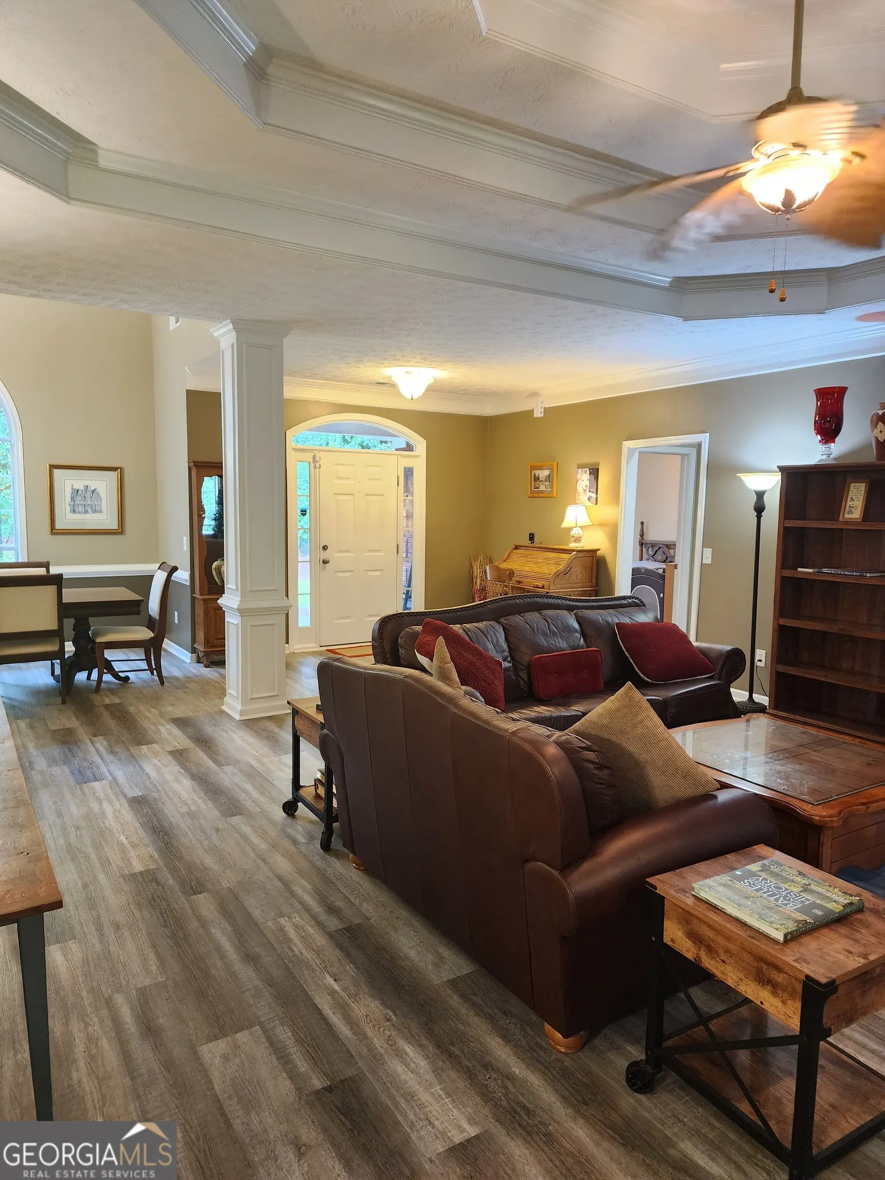 520 W Lake Drive
