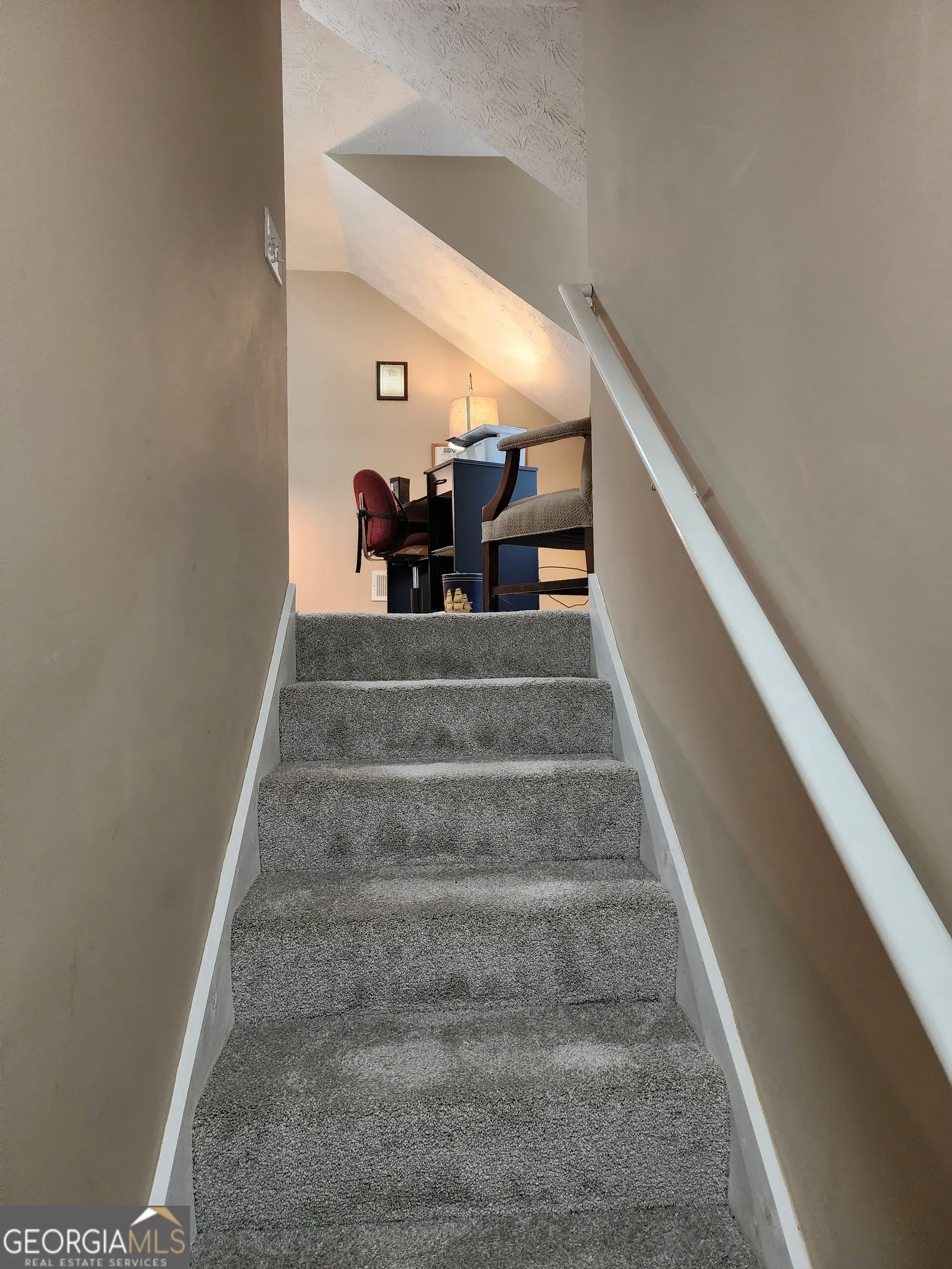 520 W Lake Drive
