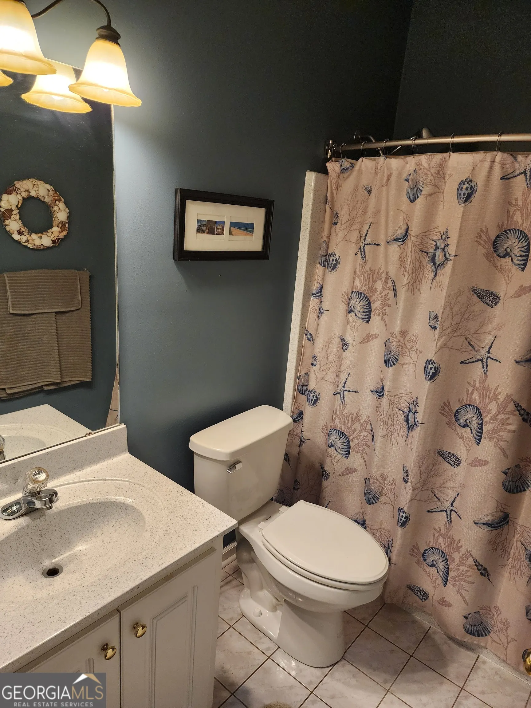 520 W Lake Drive
