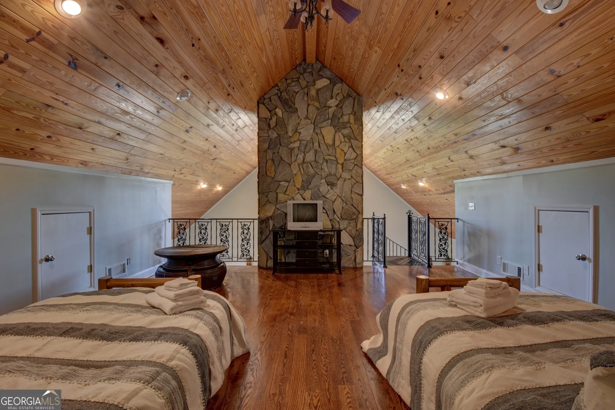 7527 Highway 326