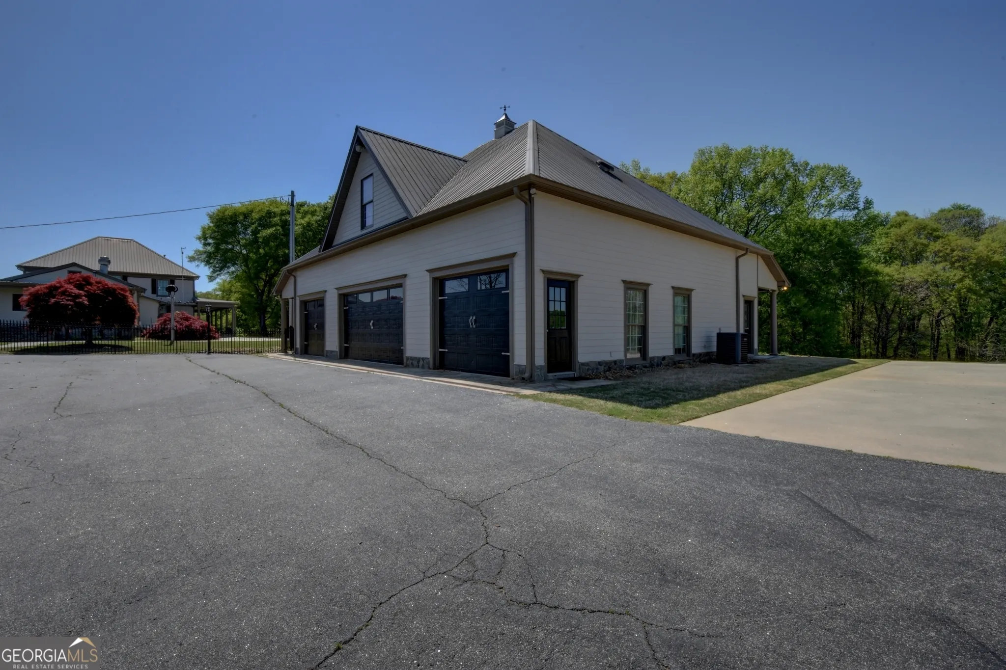 7527 Highway 326
