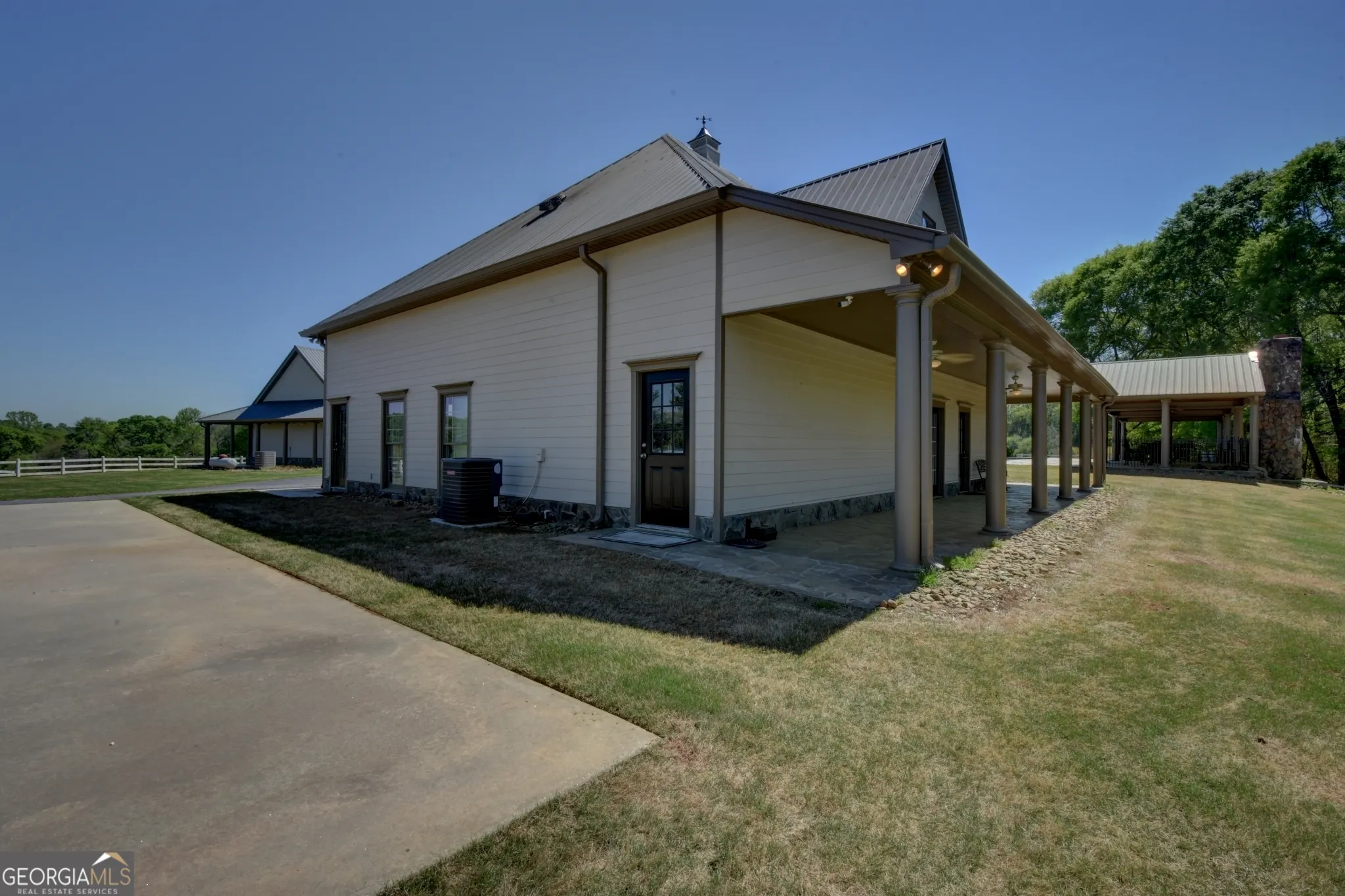 7527 Highway 326