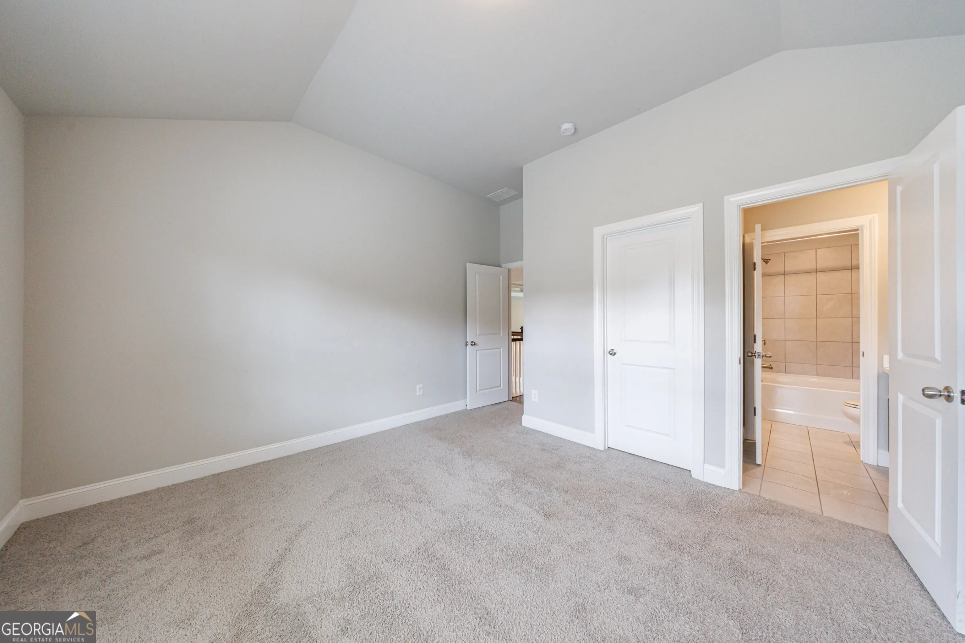 3040 Gray Hawk Lane