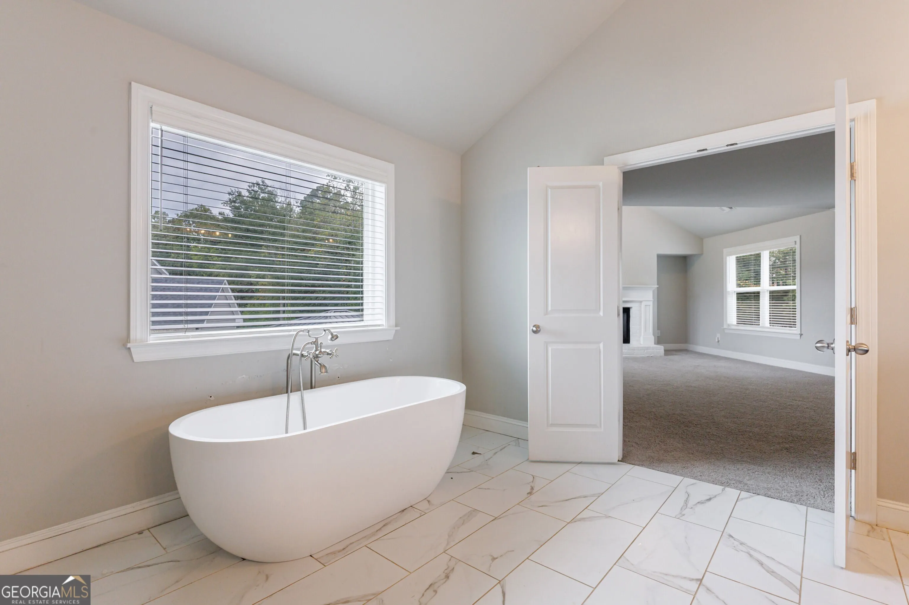 3040 Gray Hawk Lane