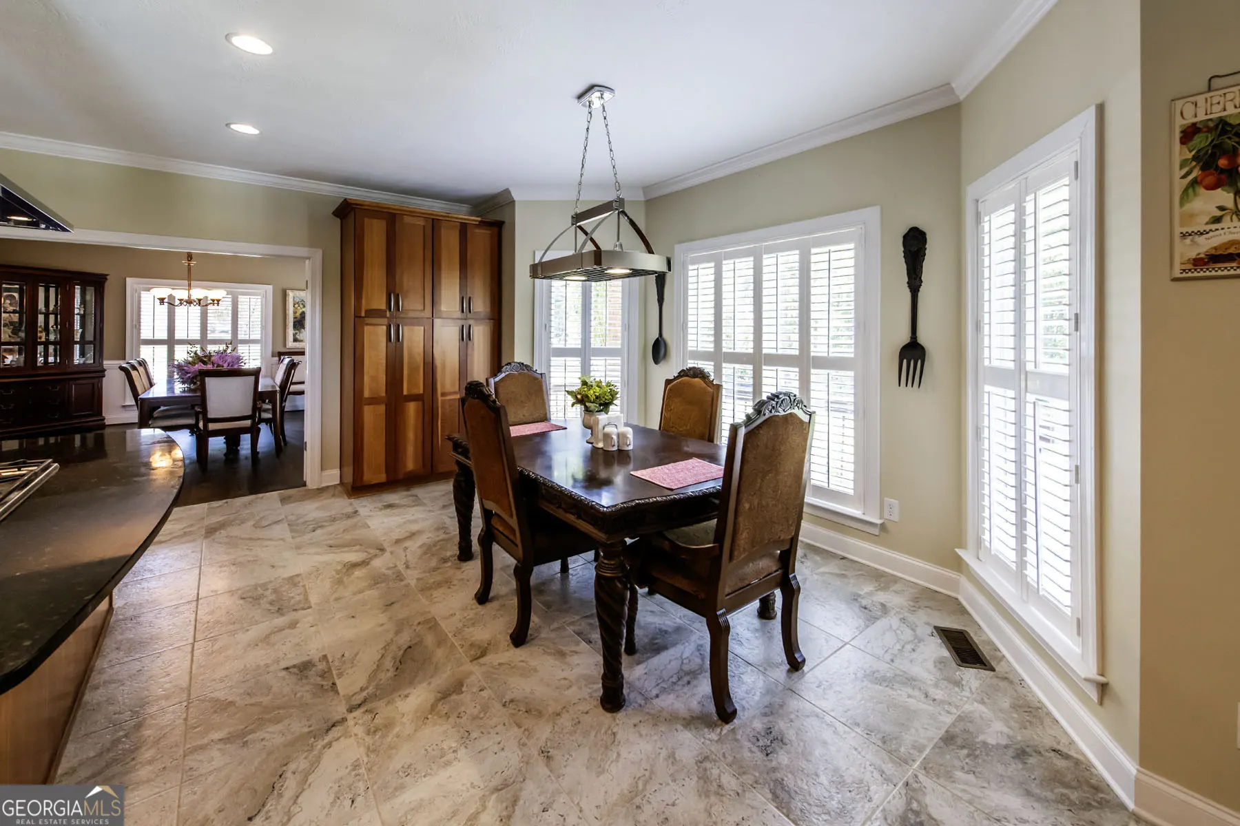 5355 Magnolia Drive