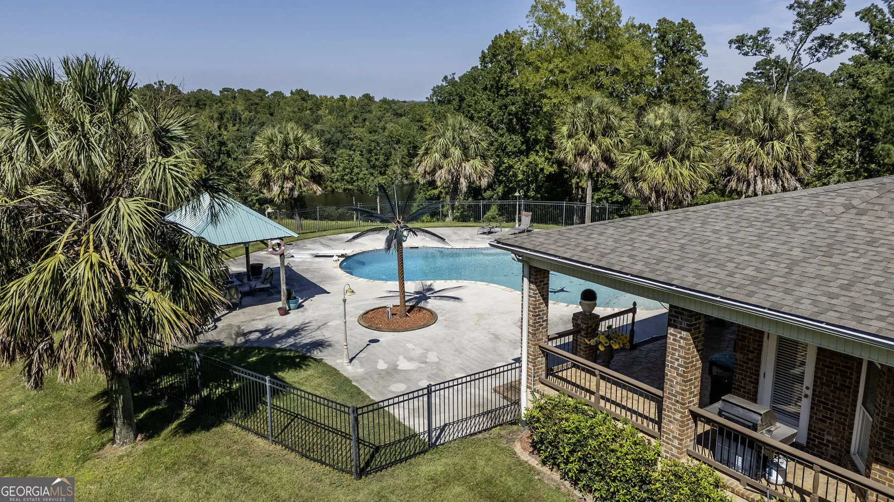 5355 Magnolia Drive