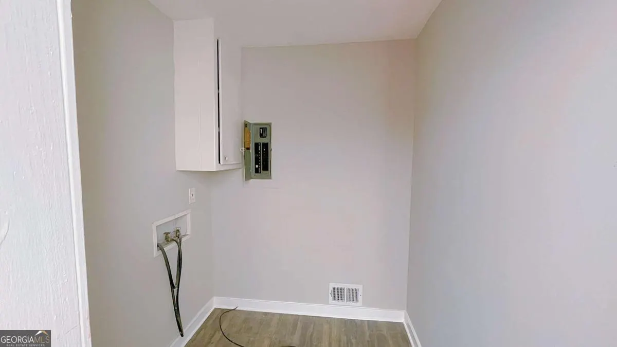 122 Barnesville Road